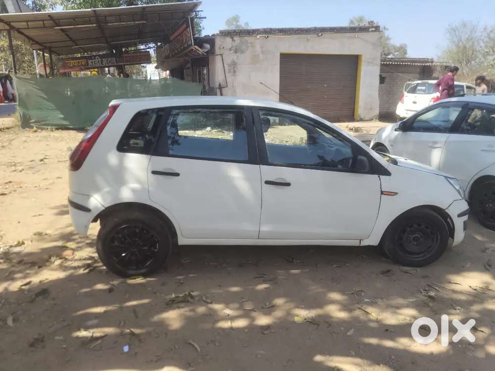 Ford Figo 2011 Diesel 90000 Km Driven