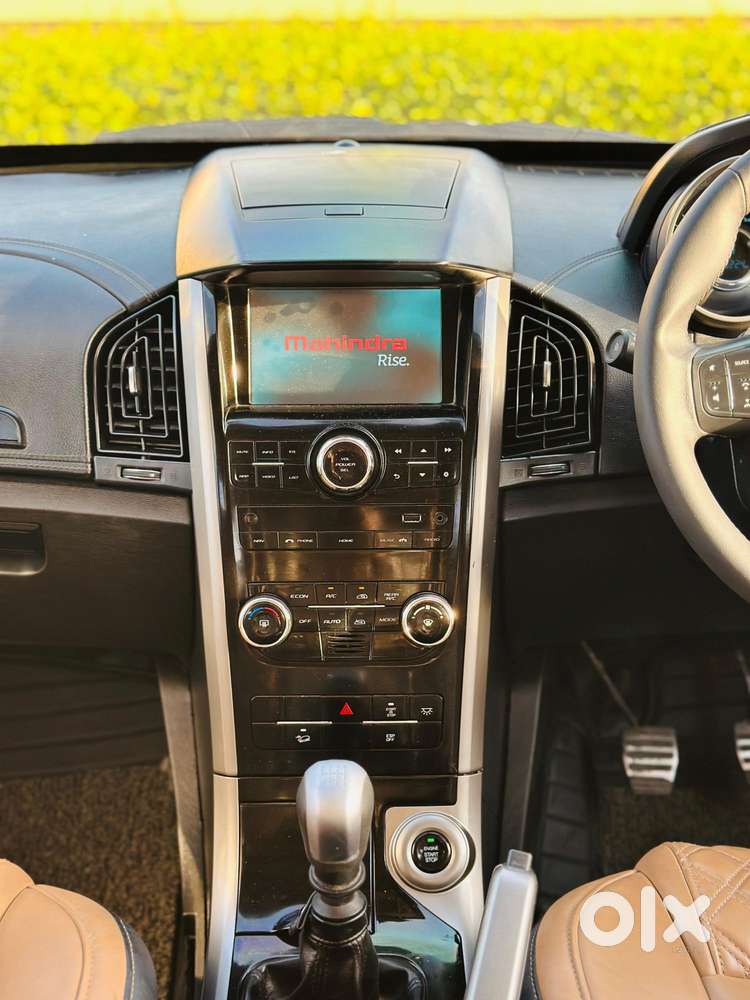 Mahindra Xuv500 W11 Option, 2020, Diesel