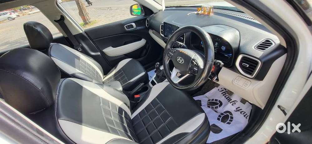 Hyundai Venue S (o) 1.2 Petrol Knight Edition, 2025, Petrol