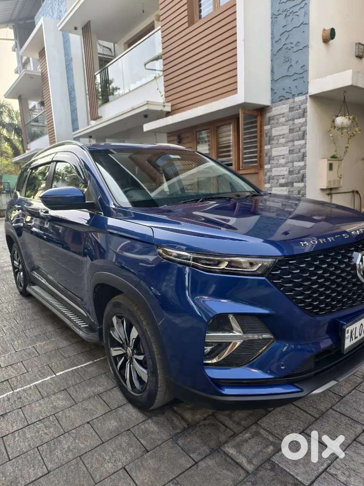Mg Hector Plus 6 Seater 2.0 Litre Sharp ( Full Option )