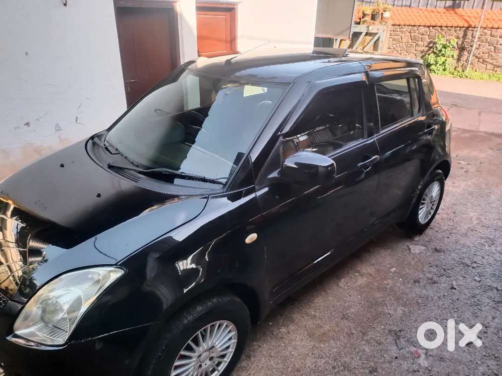Maruti Suzuki Swift 2011 Lxi Black