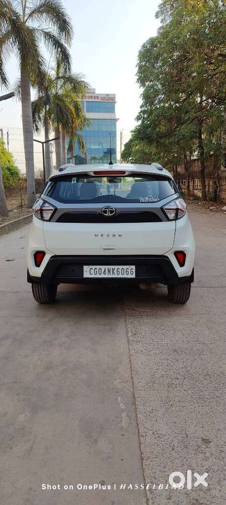 Tata Nexon 1.2 Revotron Xm (s), 2021, Petrol