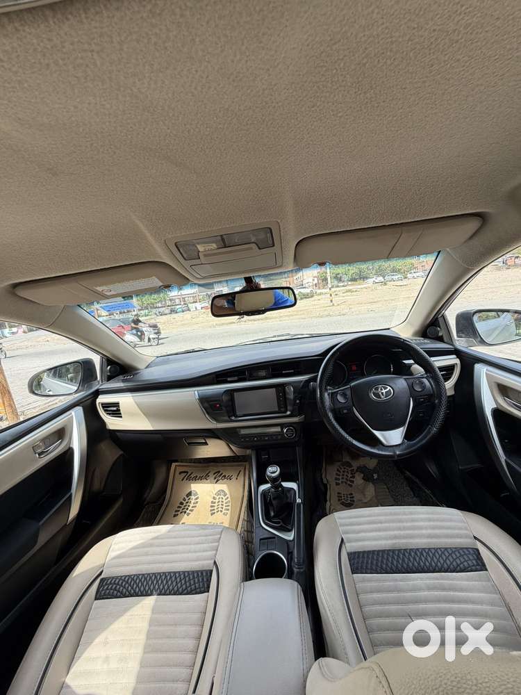 Toyota Corolla Altis, 2014, Petrol