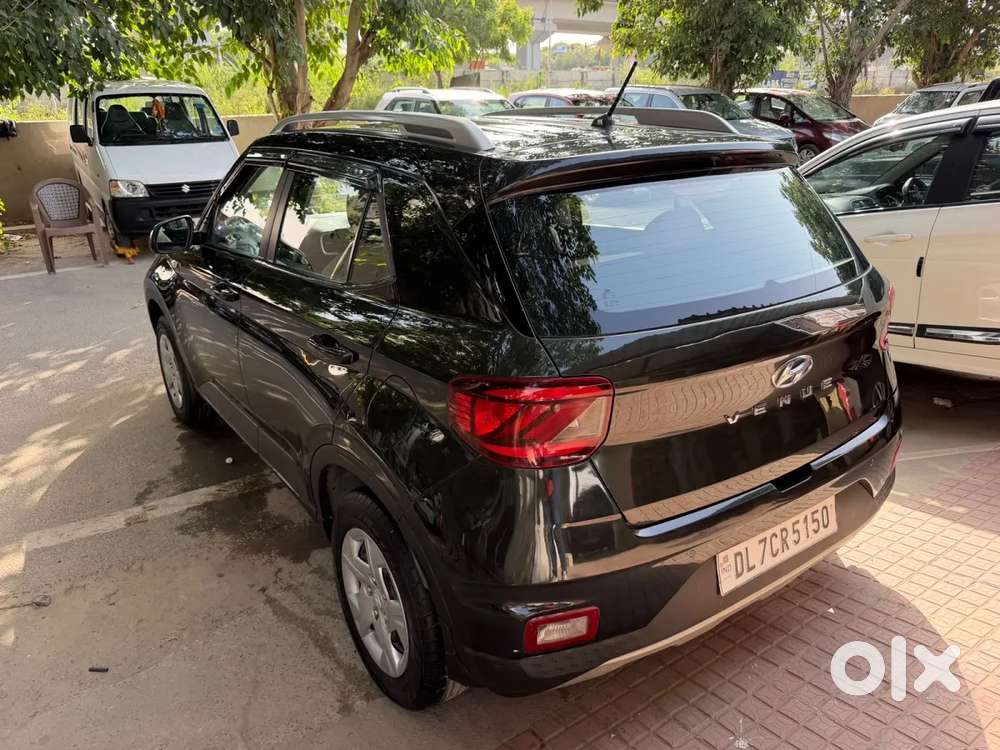 Hyundai Venue S 1.2 Petrol, 2020, Petrol