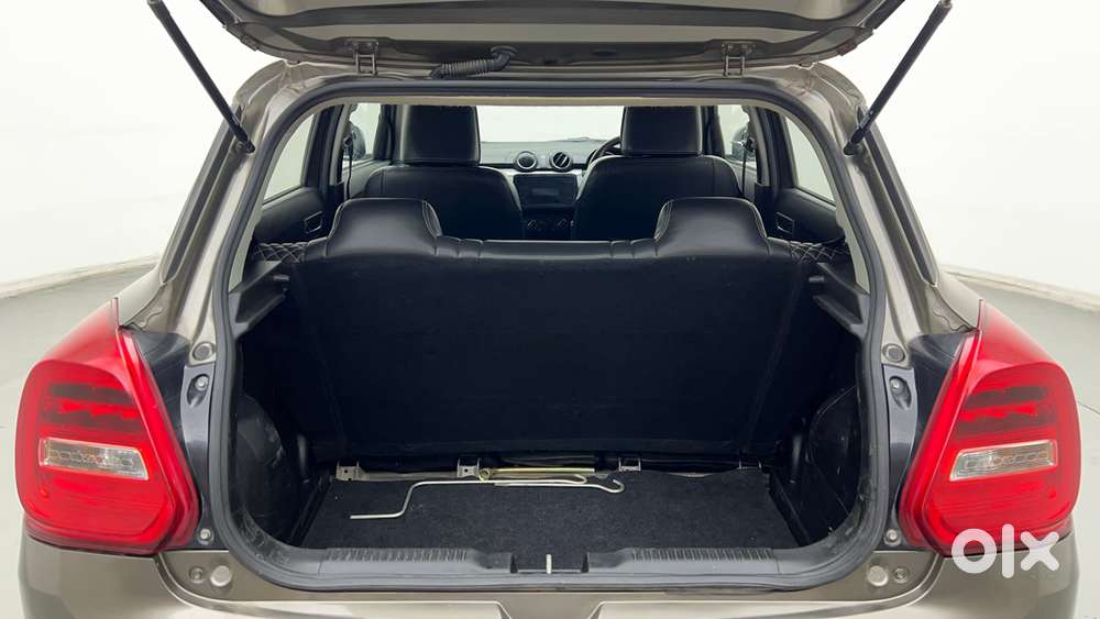 Maruti Suzuki Swift Vvt Vxi, 2022, Petrol