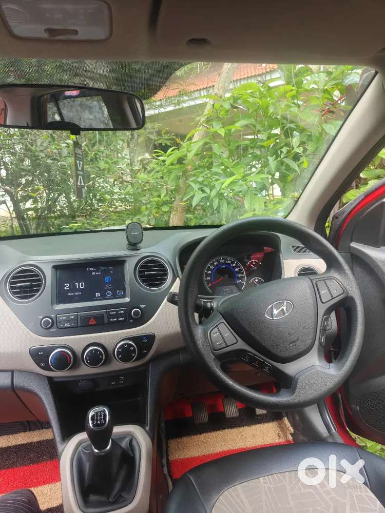 Hyundai Grand I10 2019 Sportz Petrol