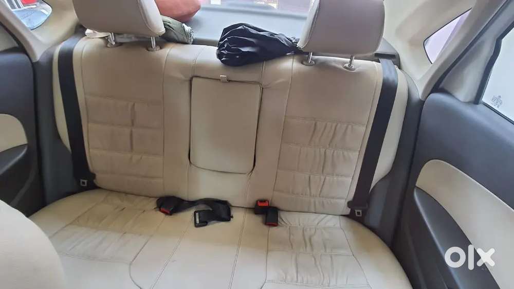Volkswagen Vento Diesel (top Model)