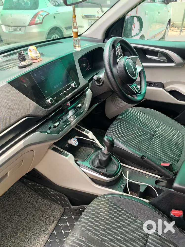 Kia Carens 1.4 Turbo 2023