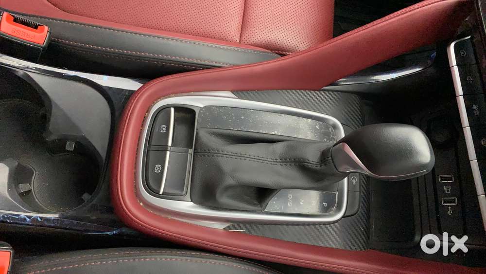 Mg Astor 1.3 Savvy Turbo At S Red, 2023, Petrol