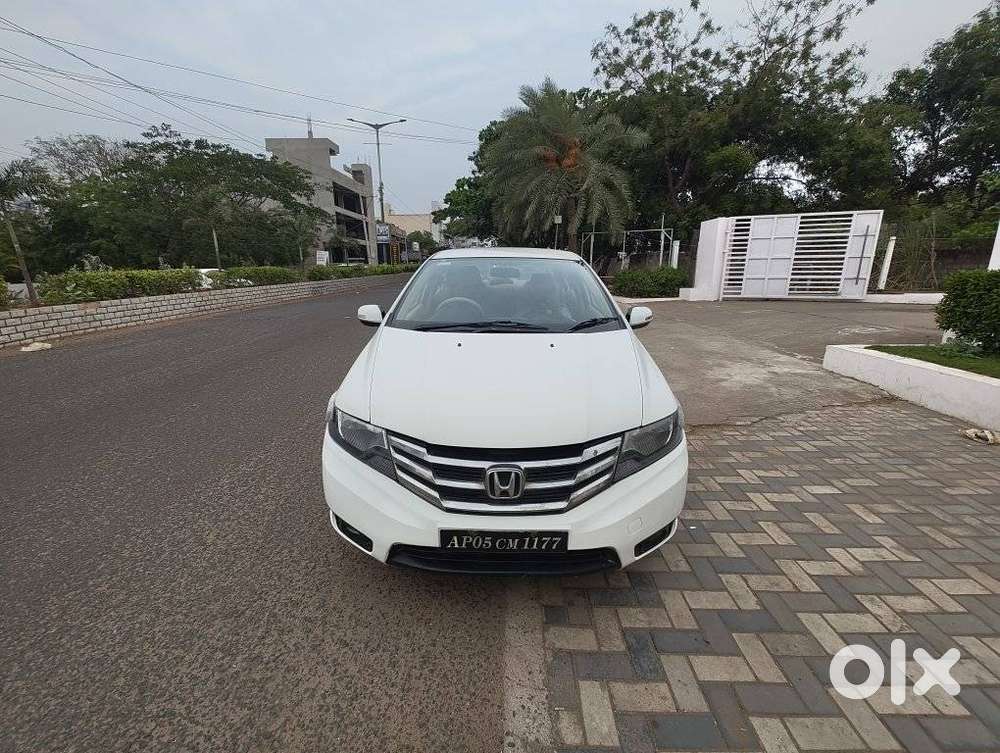 Honda City 2011-2013 Cng, 2012, Cng & Hybrids
