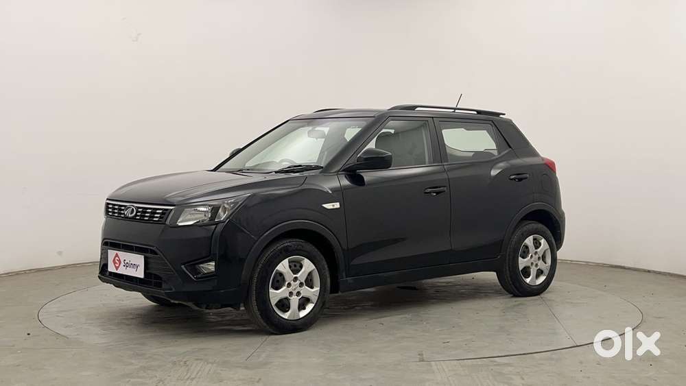 Mahindra Xuv300 W6, 2022, Petrol