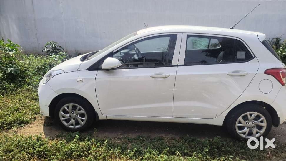 Hyundai Grand I10 Magna, 2017, Petrol