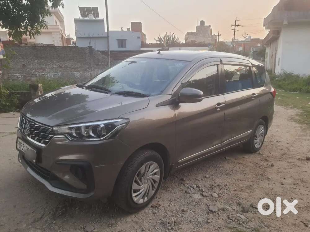 Maruti Suzuki Ertiga Vxi 2025