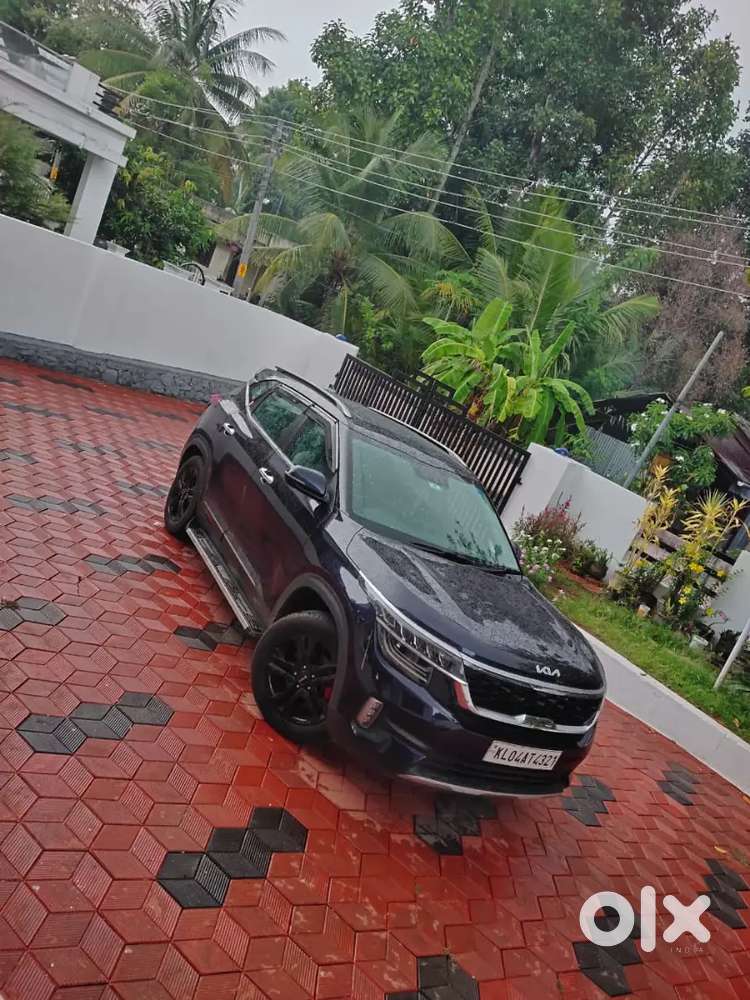 Kia Seltos Petrol Family Used Mt 2023 Htx Impirial Blue