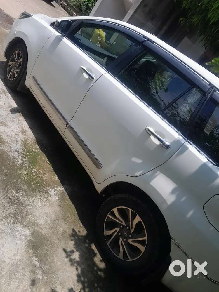 Toyota Innova Crysta 2021