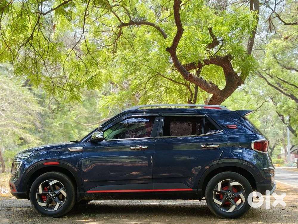 Hyundai Venue 1.0 Sx (o) Turbo Dct, 2022, Petrol