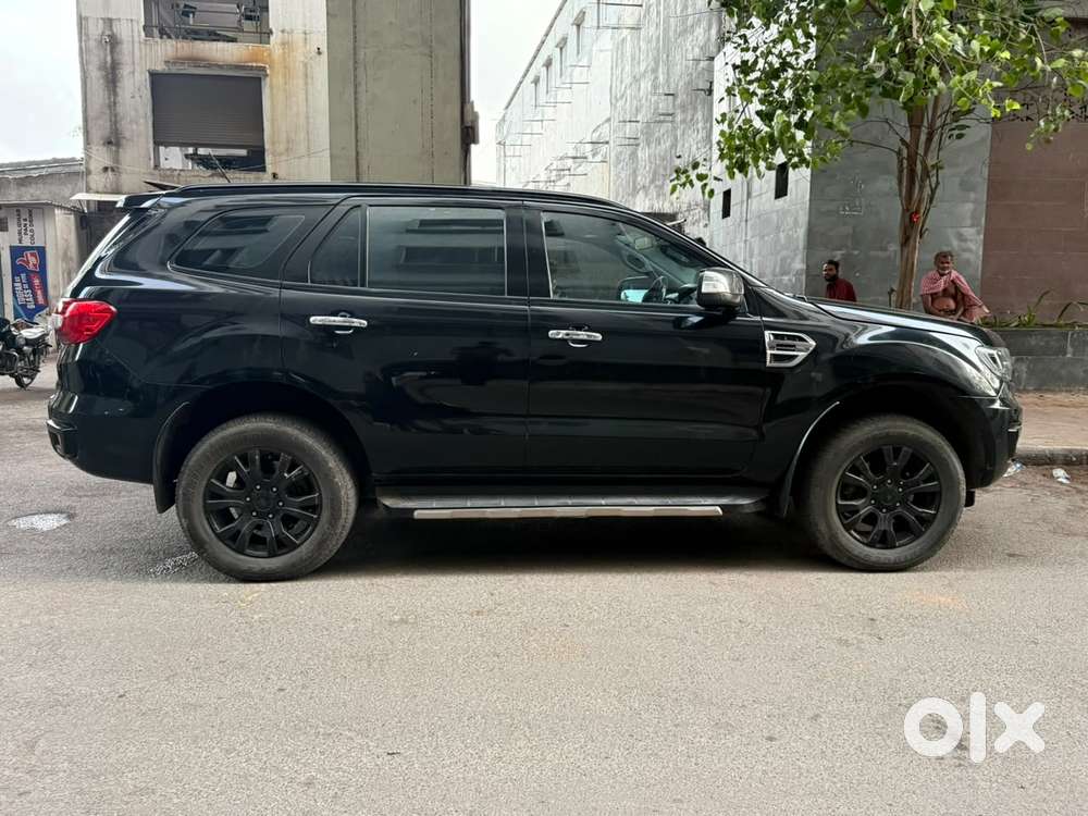 Ford Endeavour Titanium Plus 4x4 At, 2022, Diesel