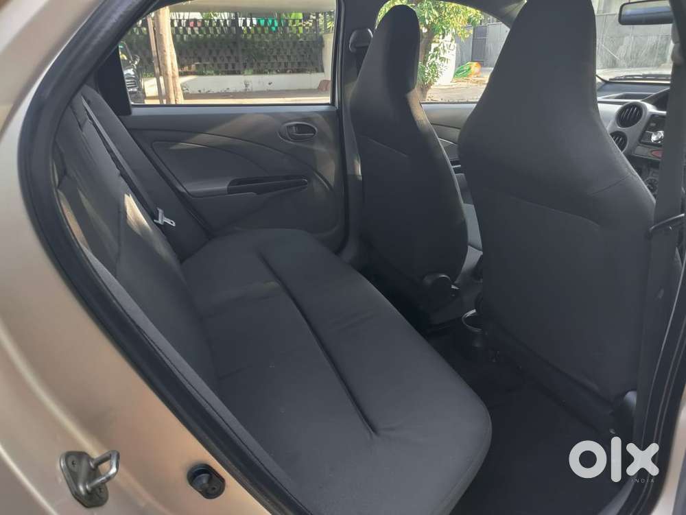 Toyota Etios 2010-2012 G, 2011, Petrol