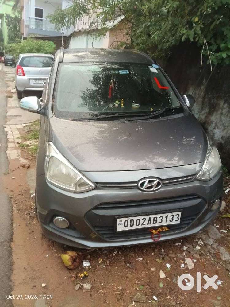 Hyundai Grand I10 Sportz Edition, 2016, Petrol