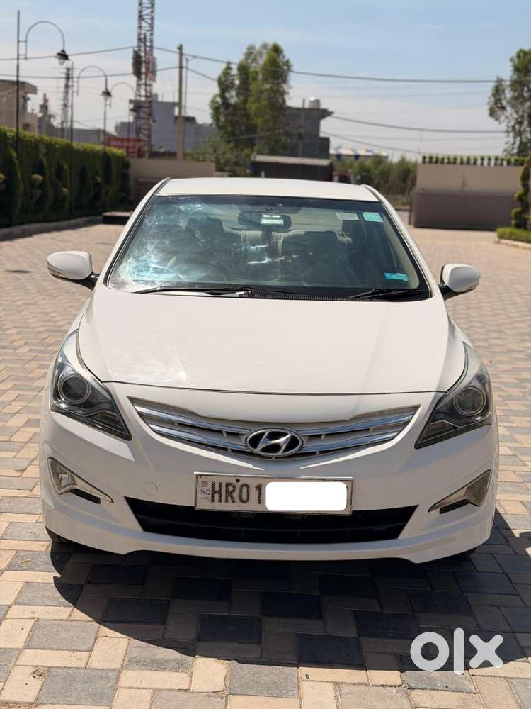 Hyundai Verna Fluidic 1.6 Crdi Sx Opt, 2015, Diesel