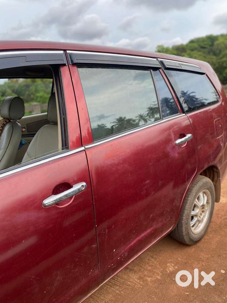 Toyota Innova 2006 Petrol Cng Good Condition All Papers Valid