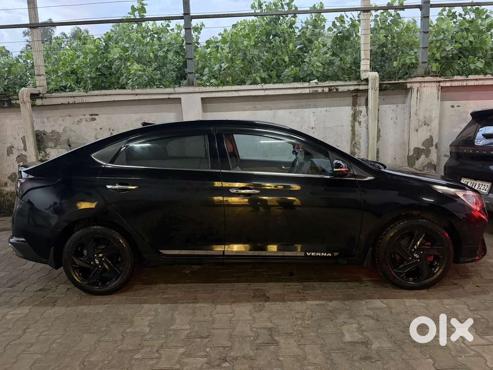 Hyundai Verna 2022 Diesel 100000 Km Driven