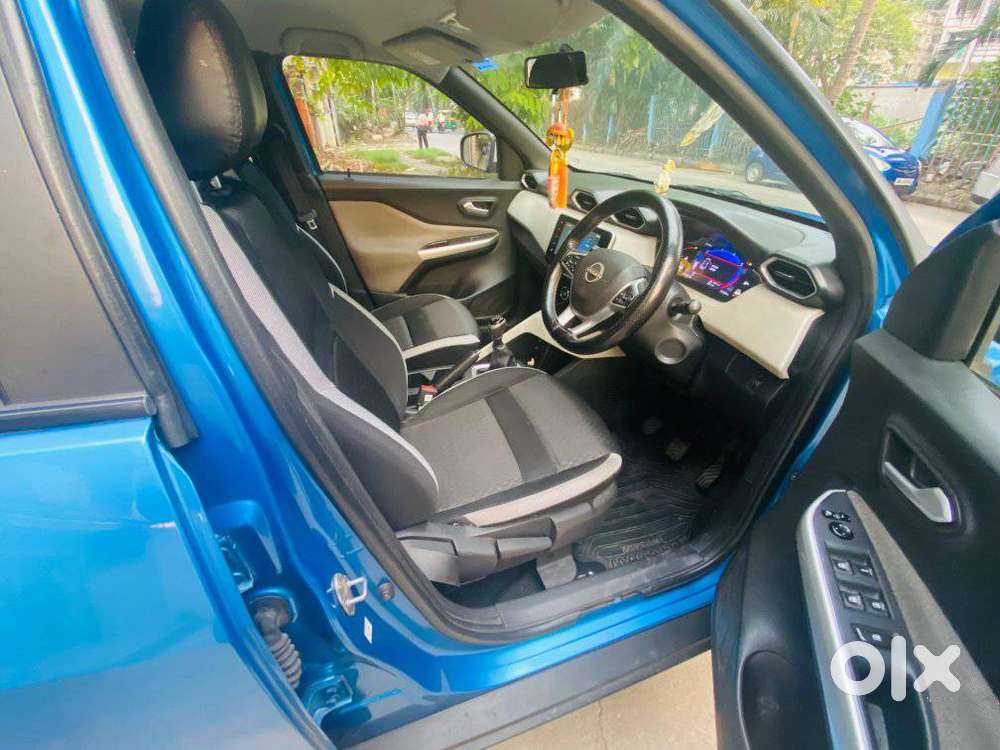 Nissan Magnite 1.0 Xv Premium Dual Tone, 2021, Petrol