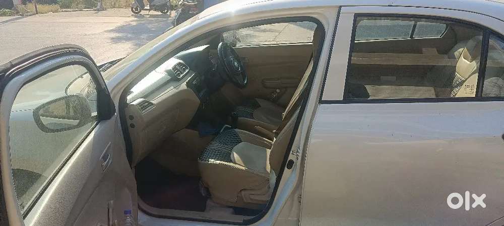 Maruti Suzuki Dzire 2023 Petrol 53000 Km Driven