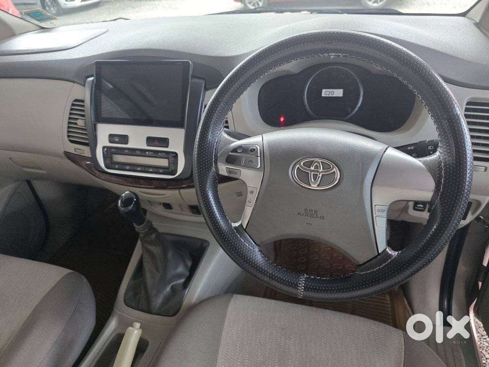 Toyota Innova 2.5 V 7 Str, 2013, Diesel