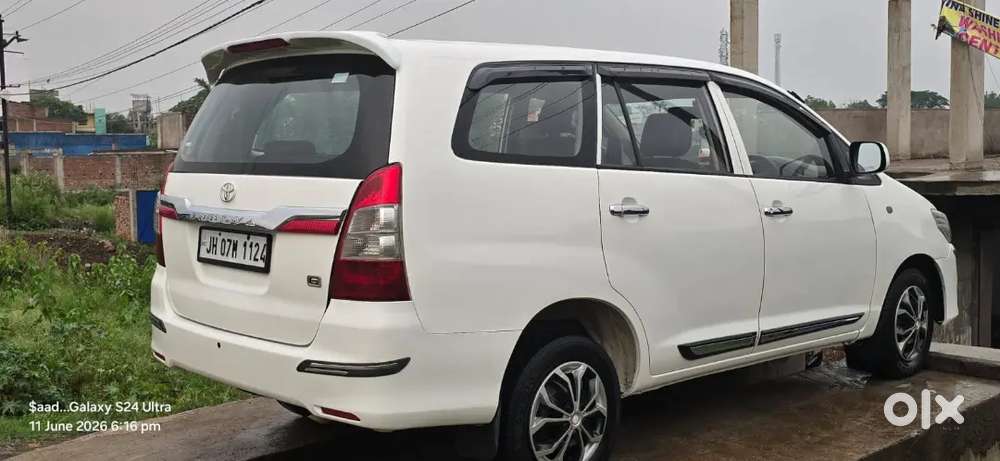 Toyota Innova Diesel 2014
