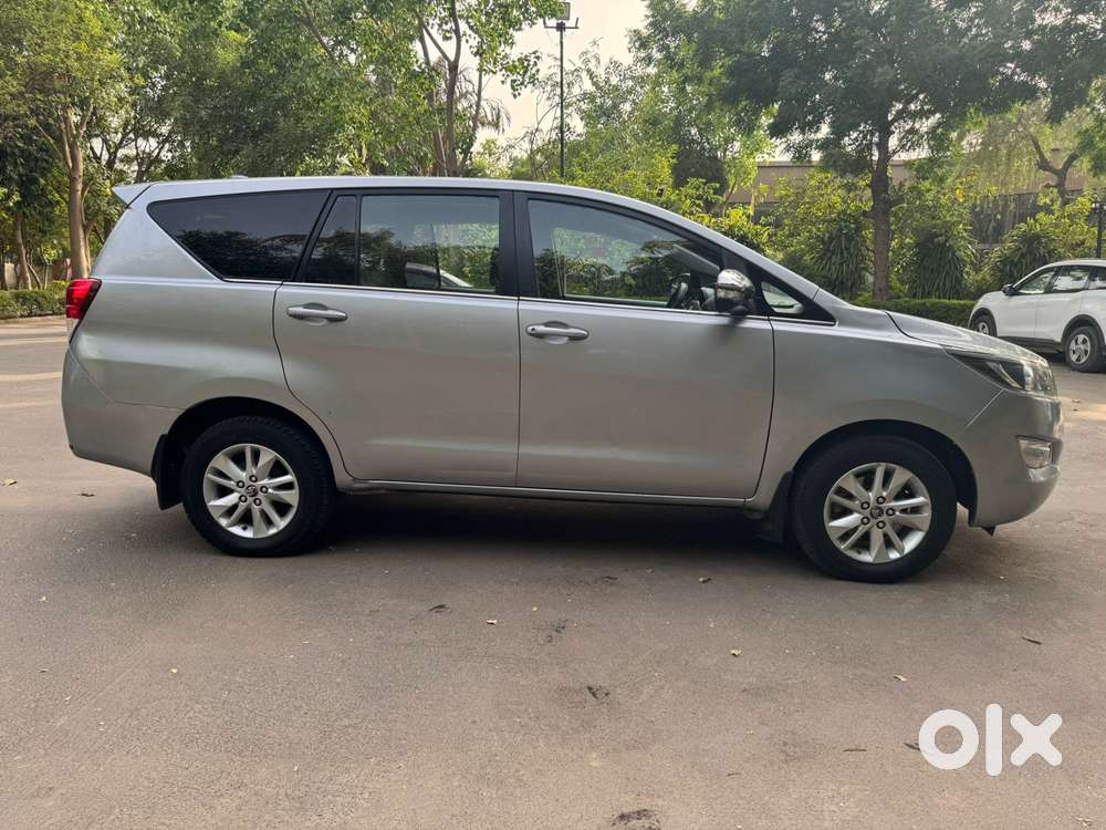 Toyota Innova Crysta 2.8 Gx At 7 Str, 2017, Diesel