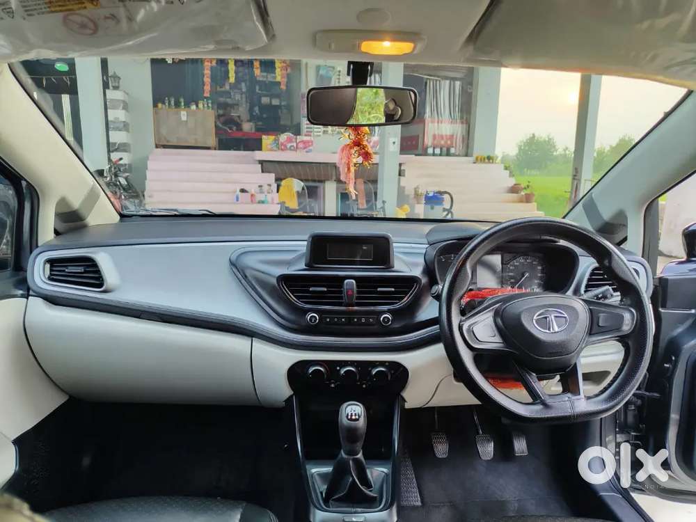 Tata Altroz Ev Xz Plus 2021