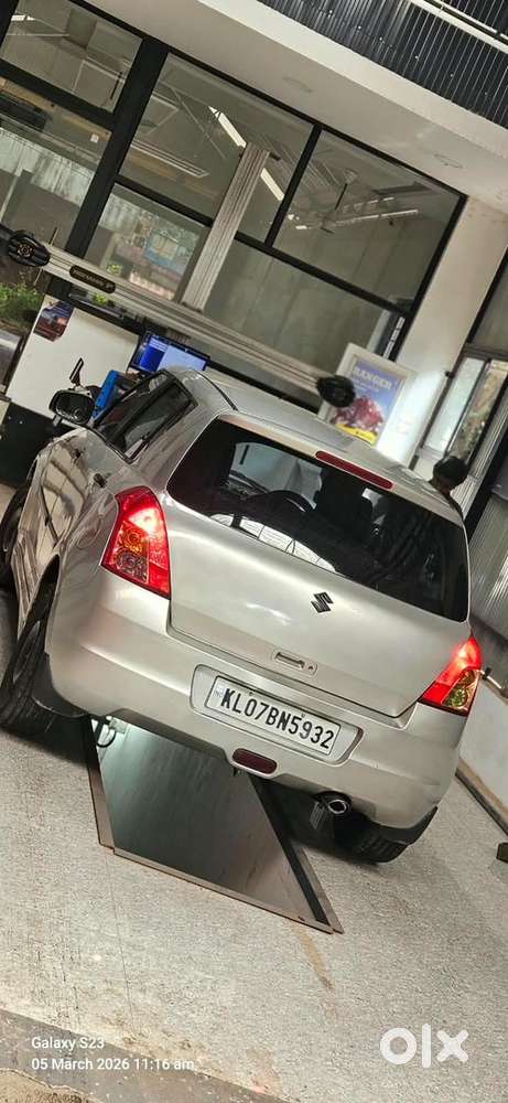 Maruti Suzuki Swift 2010