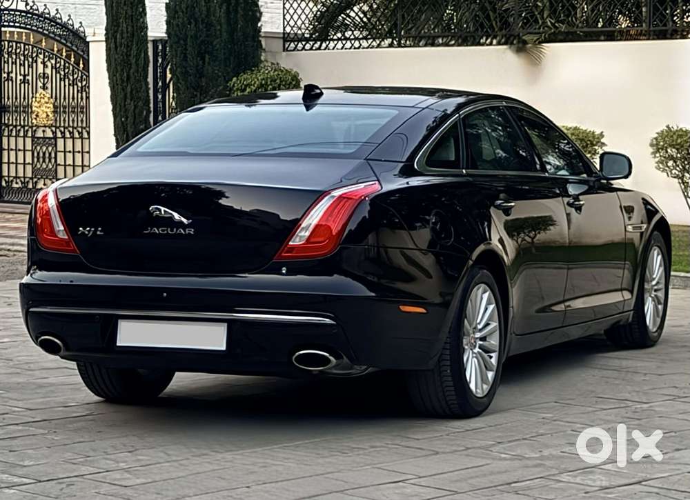 Jaguar Xj 2.0l Portfolio, 2016, Petrol