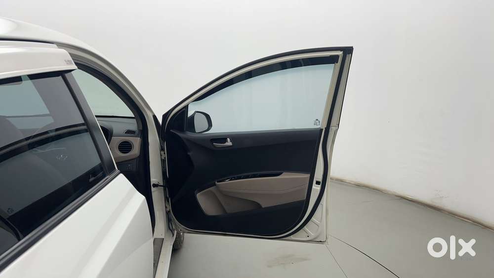 Hyundai Xcent S 1.2 Opt, 2016, Petrol