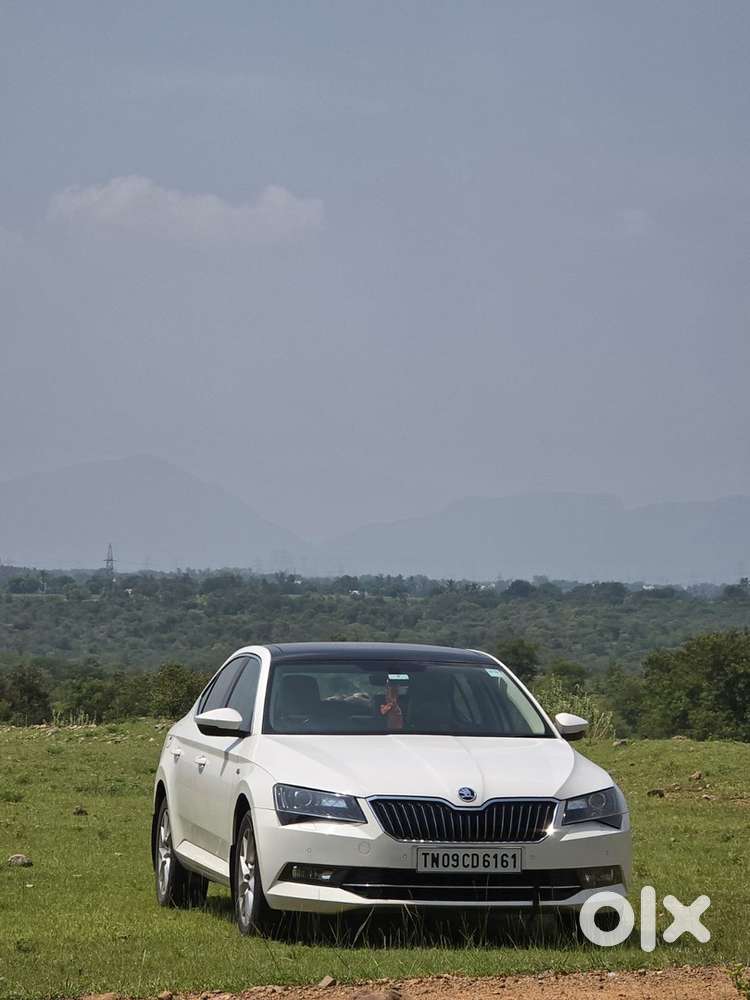 Skoda Superb Laurin 2016 Km Driven
