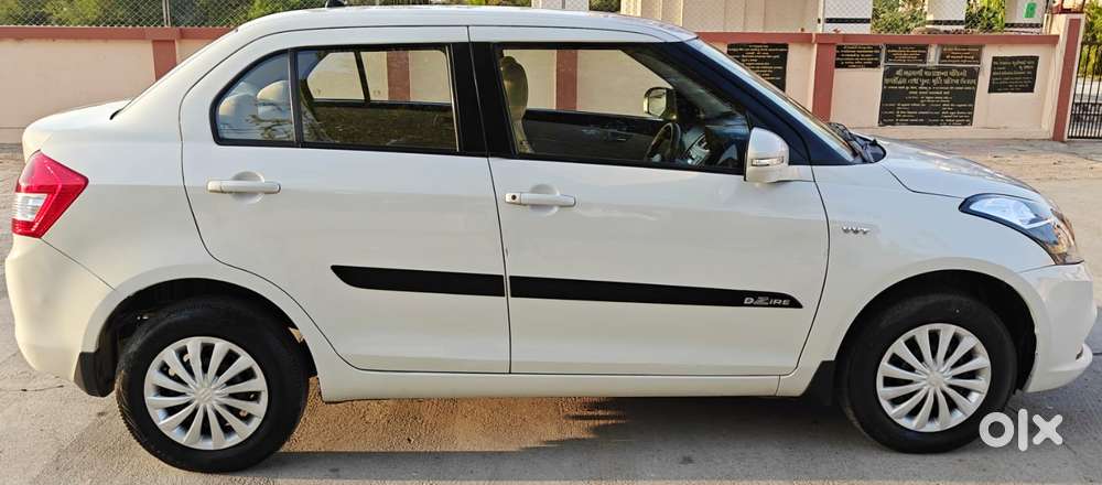 Maruti Suzuki Swift Dzire Vxi Optional, 2016, Petrol