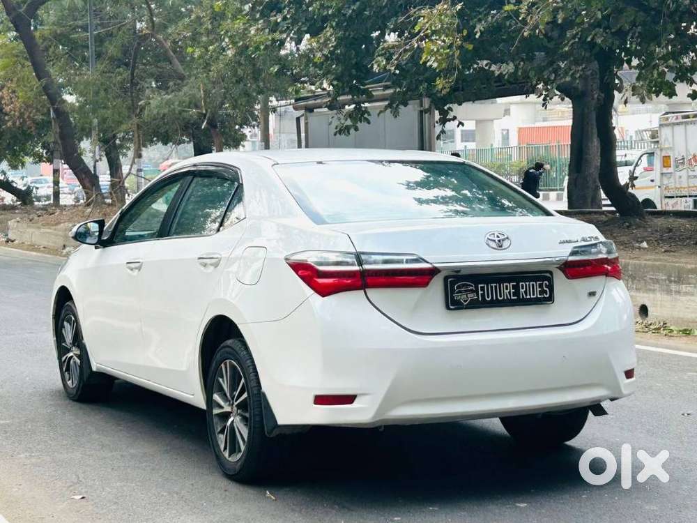 Toyota Corolla Altis