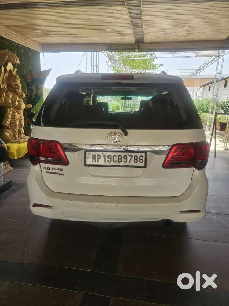 Toyota Fortuner 2015 Diesel Well Maintained