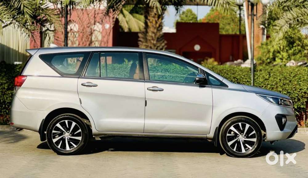 Toyota Innova Crysta 2.4 Z 7 Str, 2022, Diesel