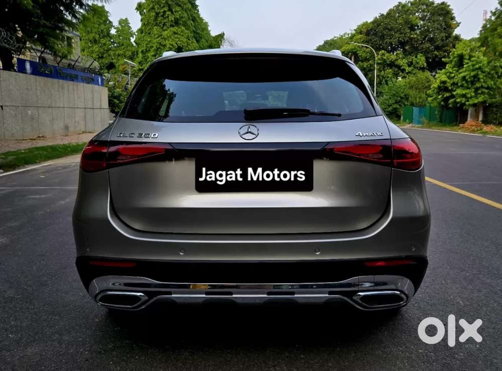 Mercedes-benz Glc, 2023, Petrol
