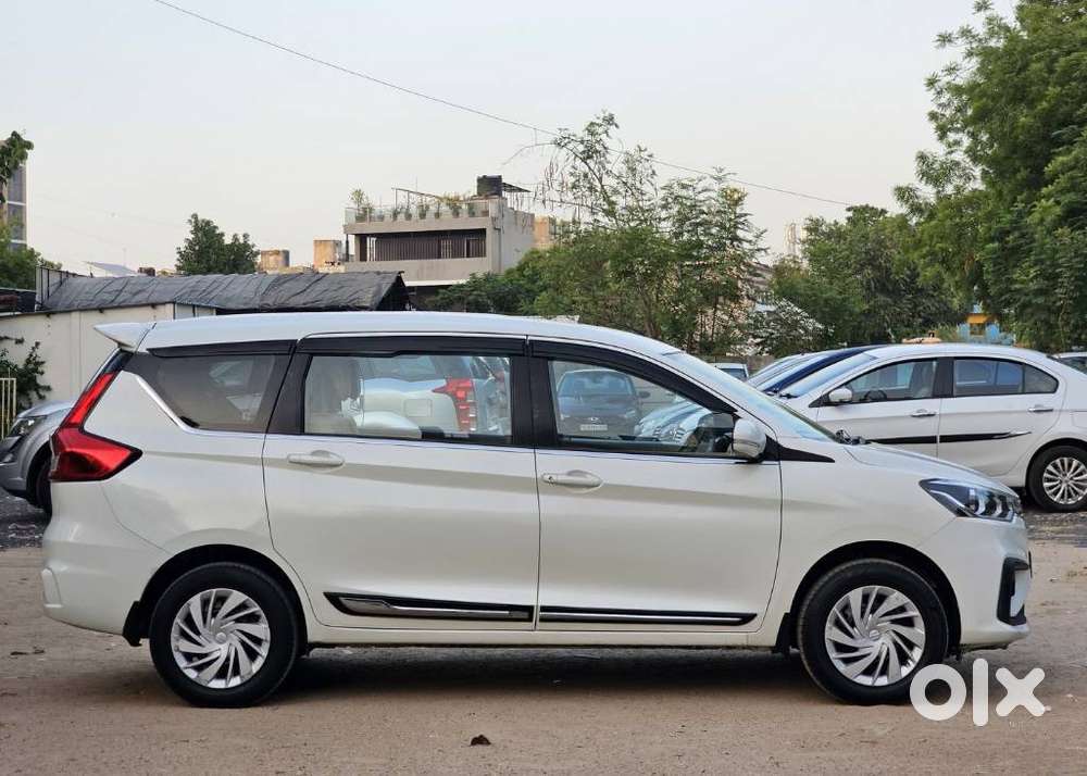 Maruti Suzuki Ertiga 1.5 Vxi, 2024, Cng & Hybrids