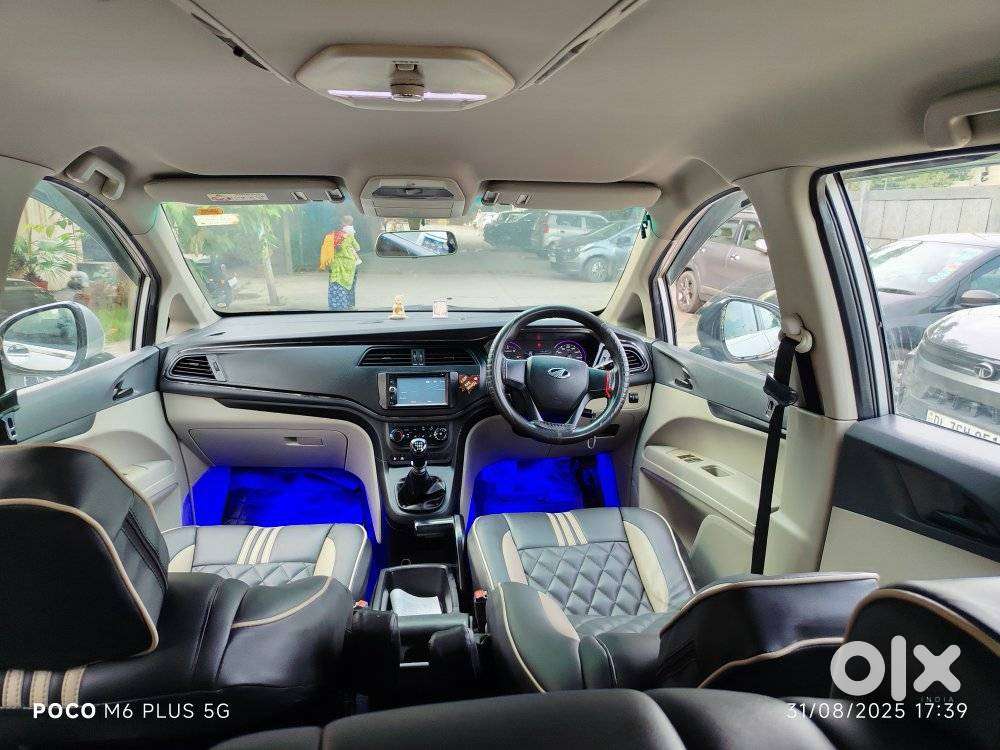 Mahindra Marazzo M2, 2018, Diesel