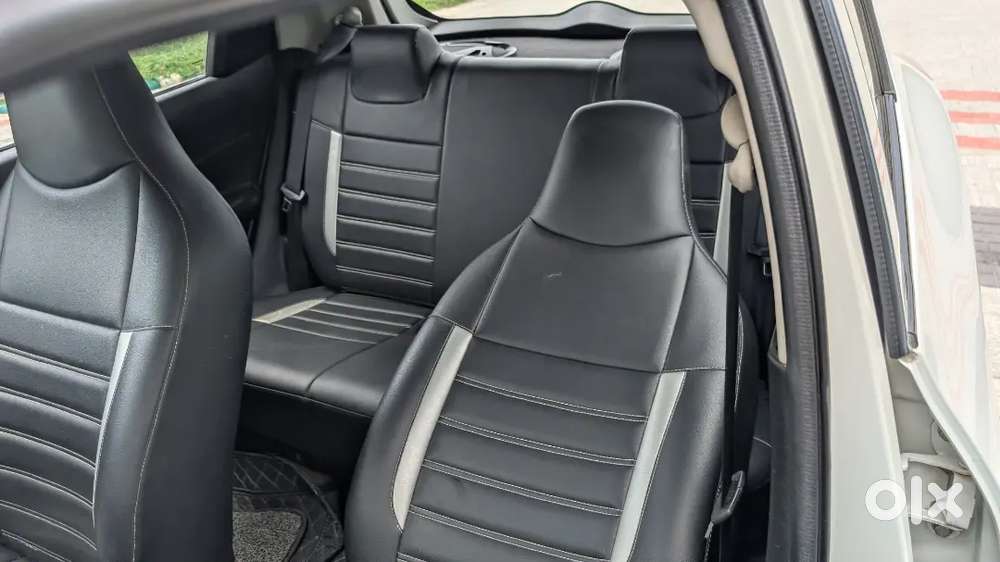 Maruti Suzuki Swift 2023 Lxi