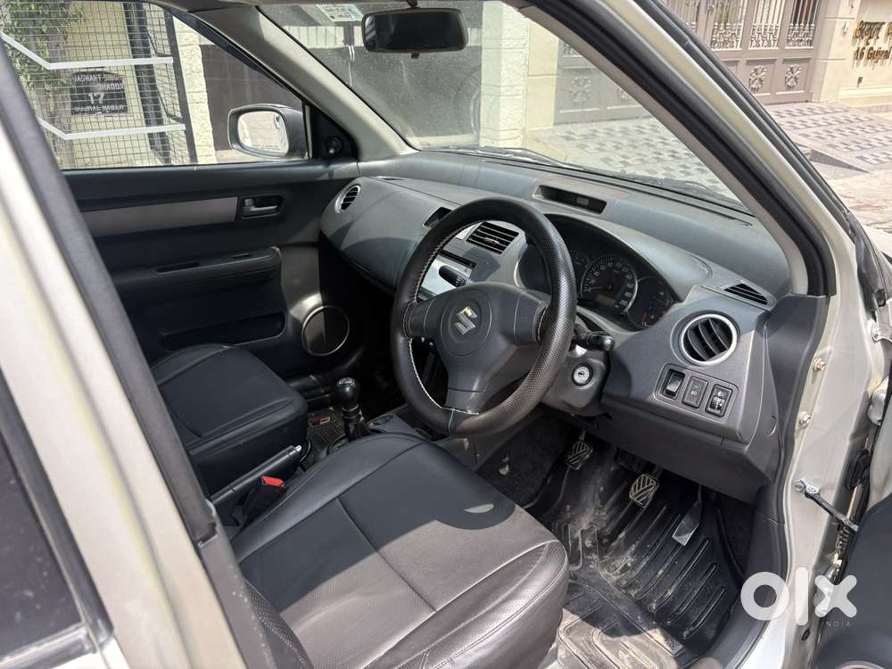 Maruti Suzuki Swift 1.2 Vxi Abs, 2009, Petrol
