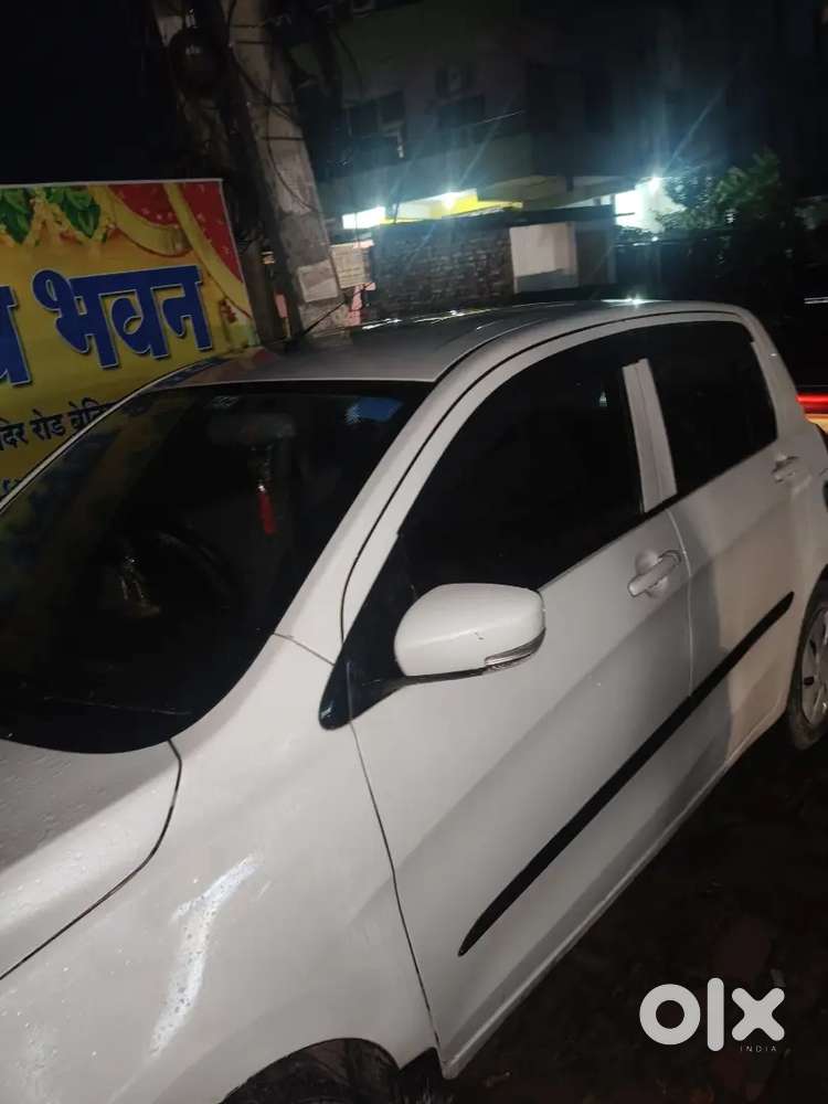 Maruti Suzuki Celerio Zxi 2015