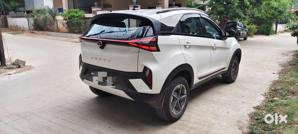 Tata Nexon Creative 1.2 Revotron Petrol 6 Mt Dt, 2024, Petrol