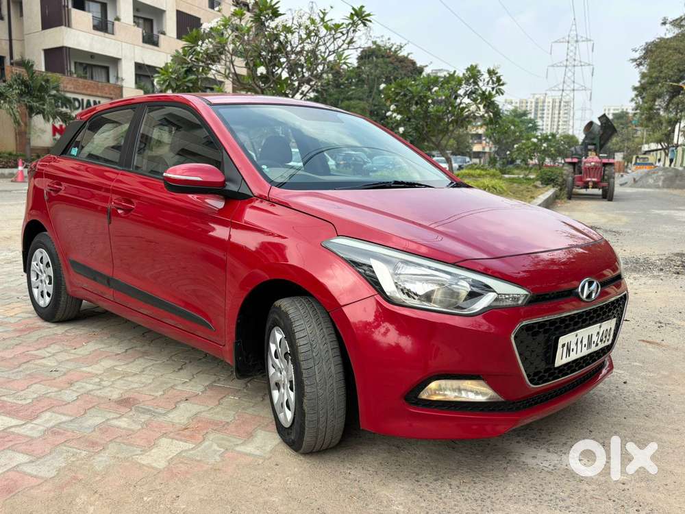 Hyundai I20 Sportz 1.2 Bs-iv, 2015, Petrol