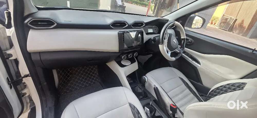 Nissan Magnite 1.0 Xe 2024 With Loan