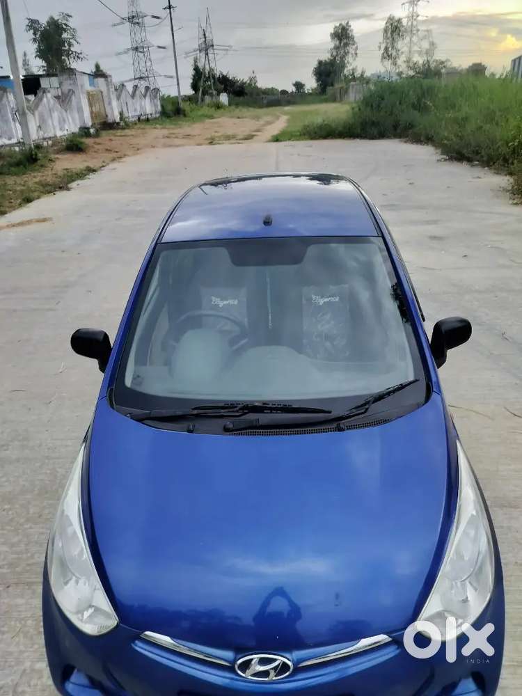 Very Clean And Neat Maintain Good Condition Slitly Using